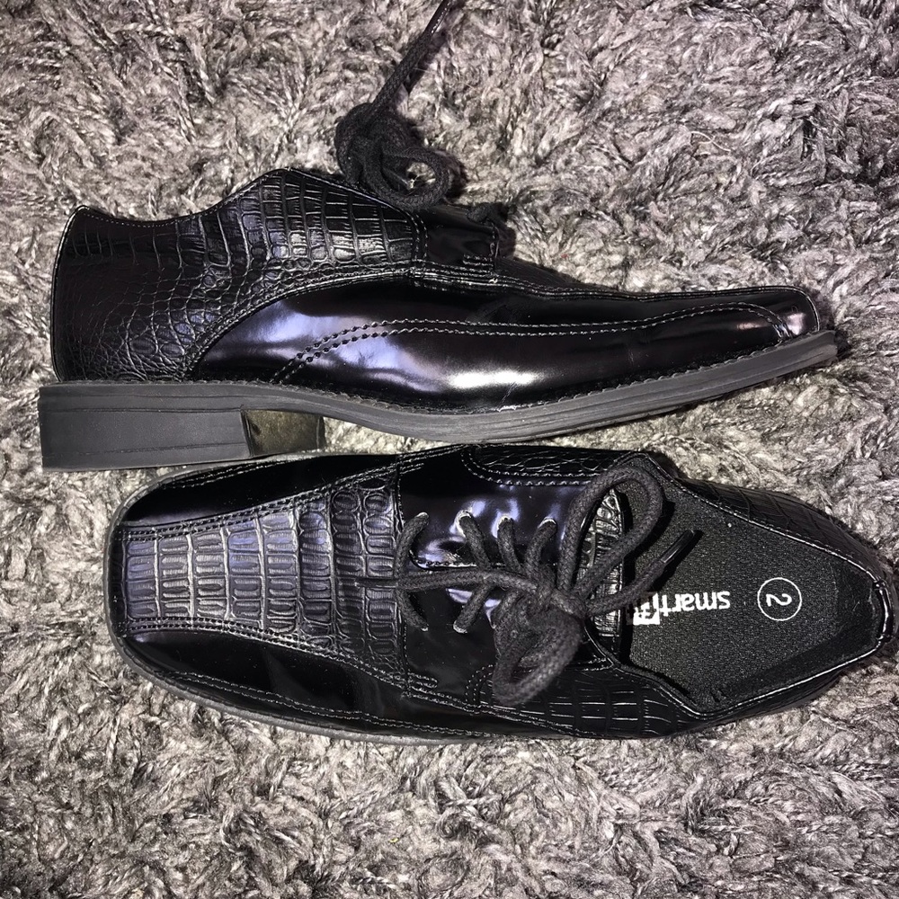 Boys dress shoes